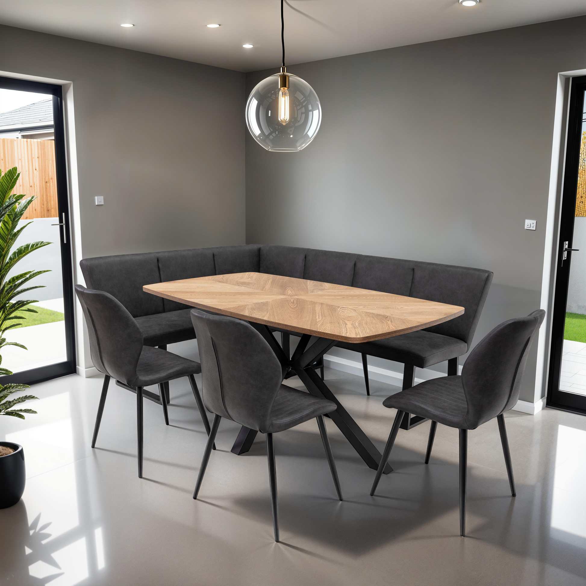 Hampton Dining Table