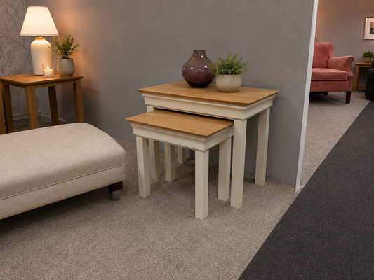 Bordeaux in White/Oak