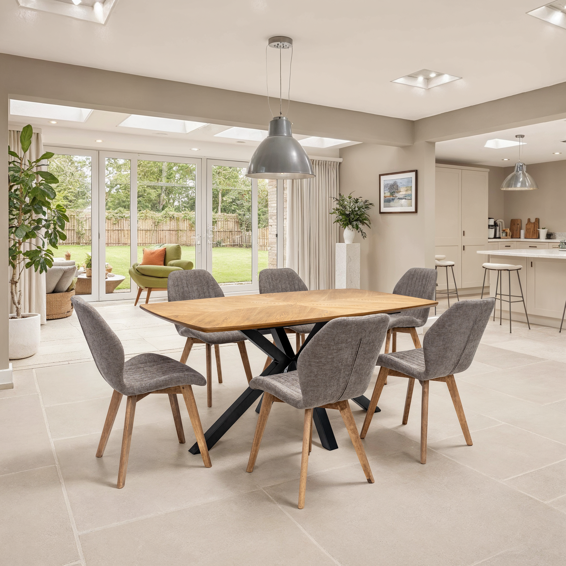 Hampton Dining Table