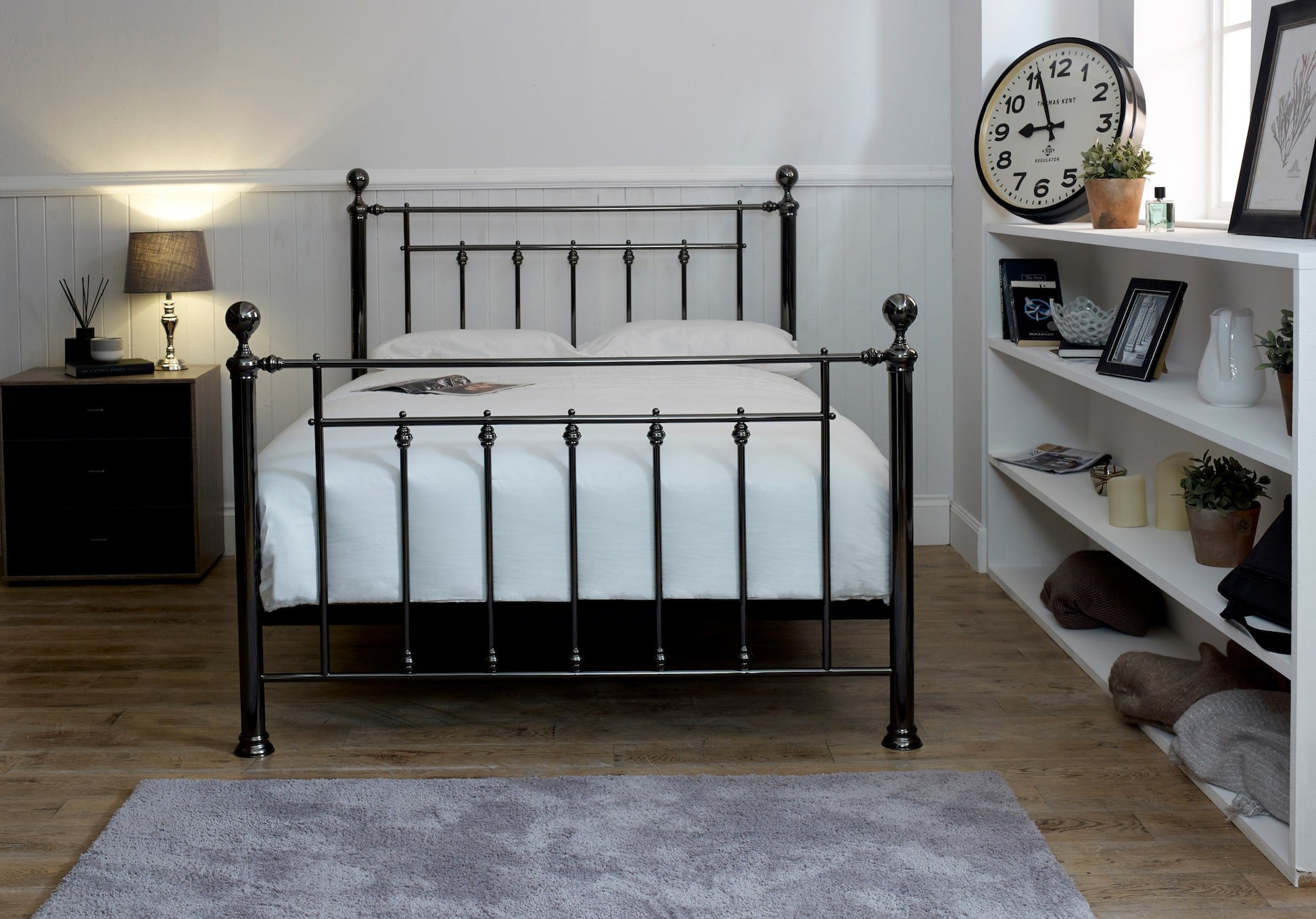 Avon Bed
