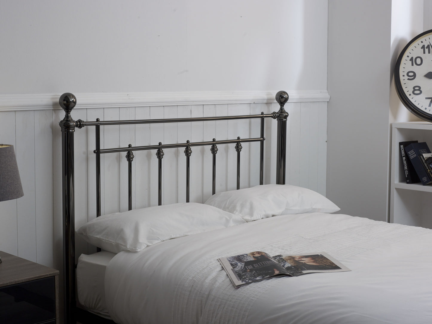Avon Bed