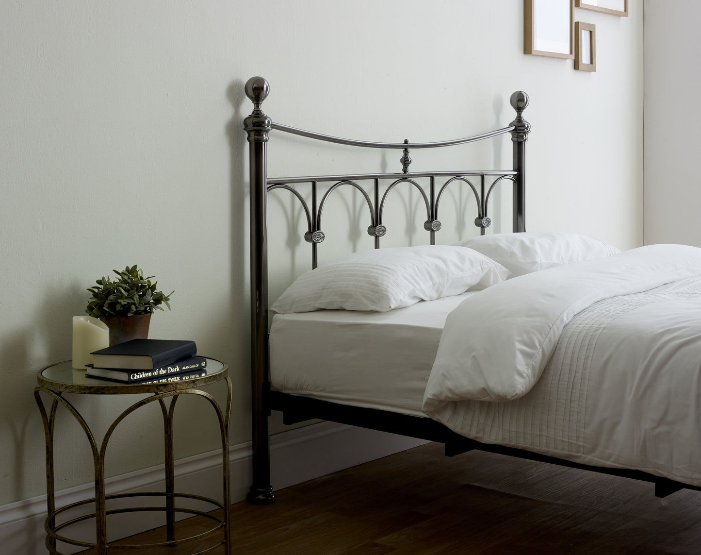 Dart Bed