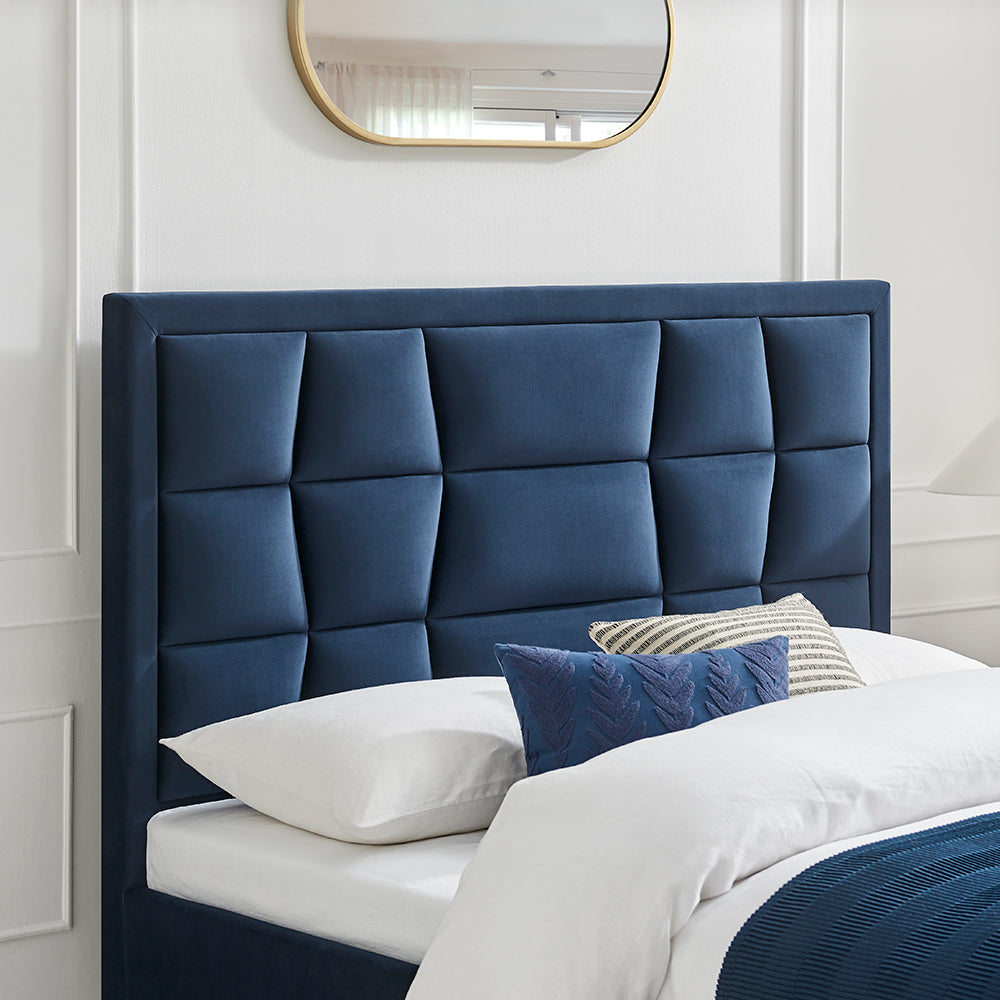 Lune Bed