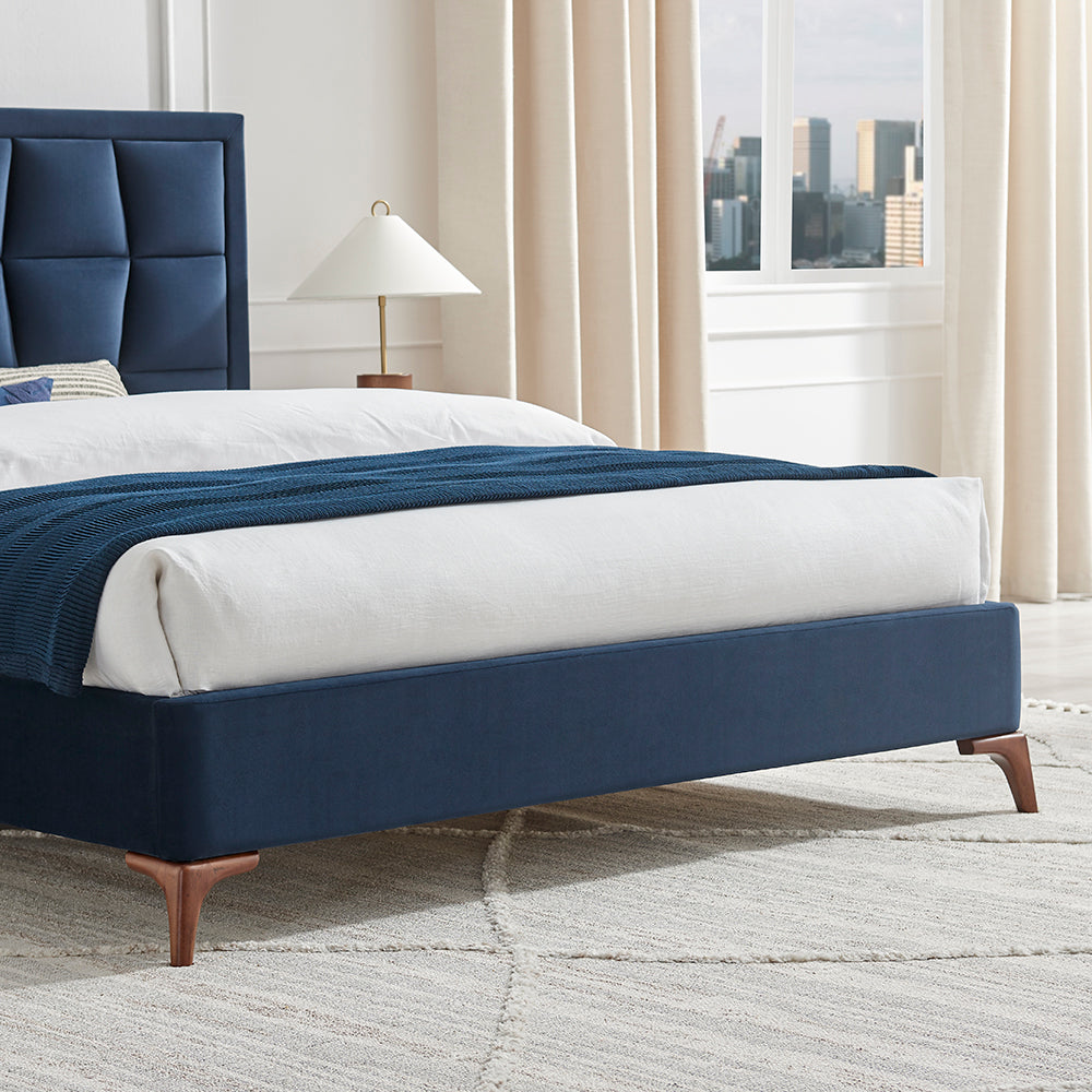 Lune Bed