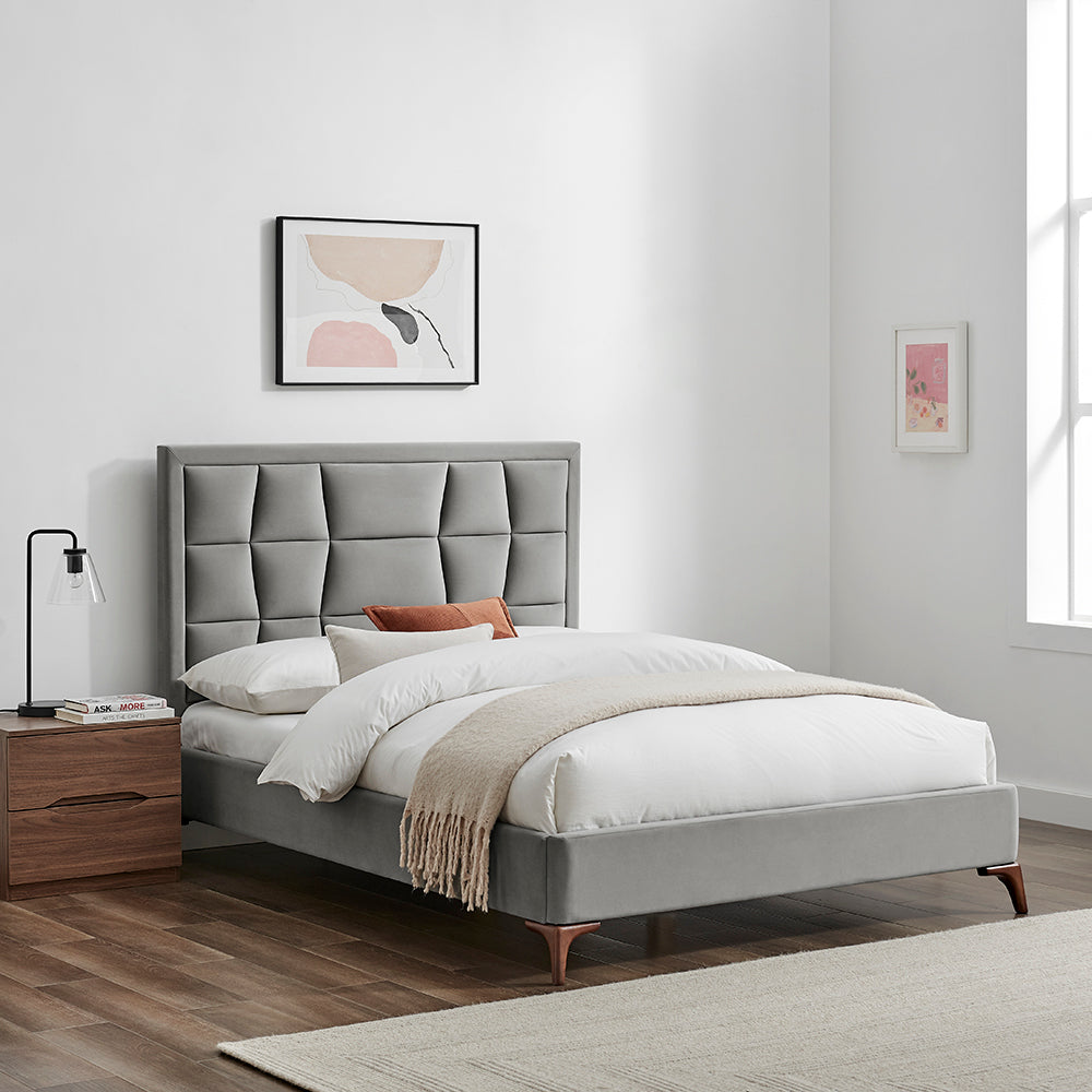 Lune Bed