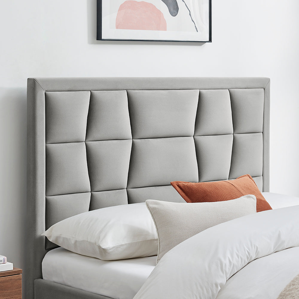 Lune Bed